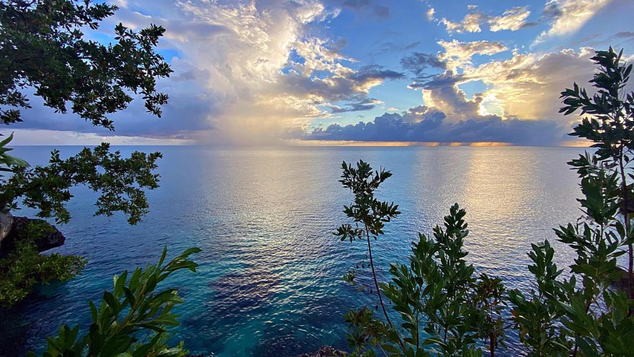 Oceanfront Condo W/ Free Parking + High Speed Wifi Νεγκρίλ Εξωτερικό φωτογραφία